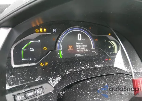 2018 Honda Clarity Plug-In Hybrid z USA, uszkodzony, nr VIN JHMZC5F19JC016806